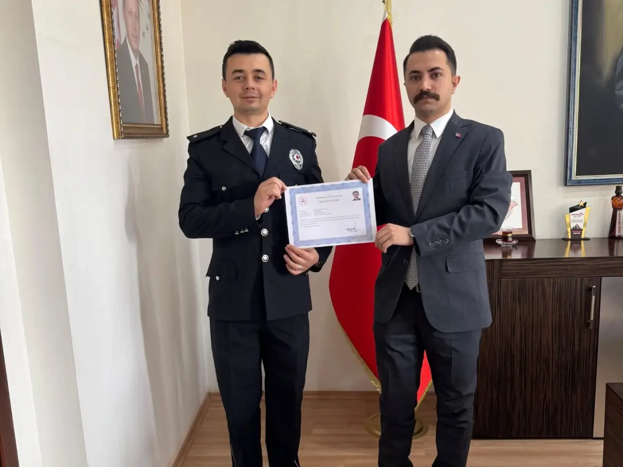 Göynücek’te Polis Haftası Coşkusu: Başarı Belgeleri Takdim Edildi 2