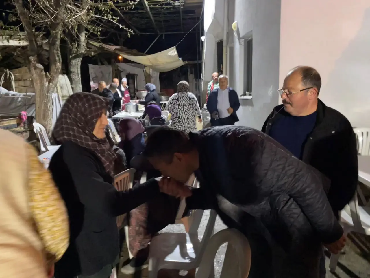 MHP’den Anlamlı Vefa: Mevlid-i Şerifle Geçmişler Anıldı 3