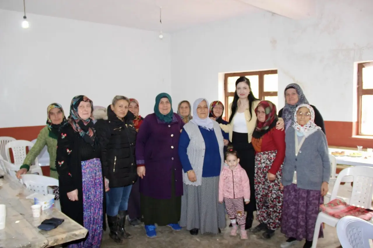 Hamamözü Kaymakamı Zirai Don Bölgesinde 5