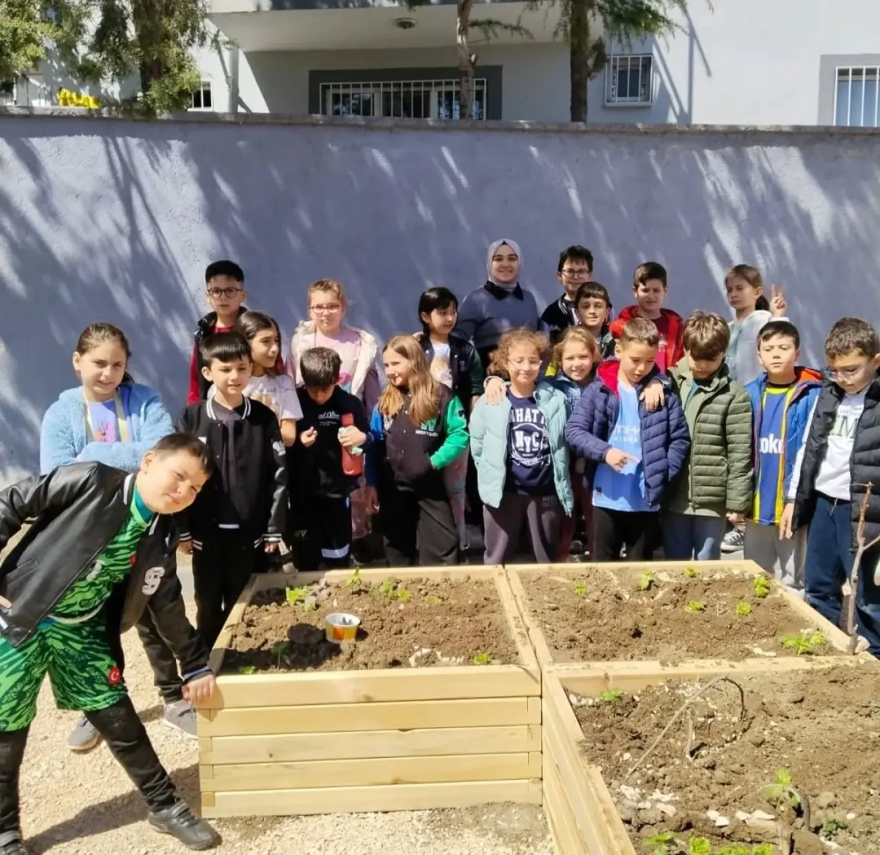 Kutlubeyli Minikler Toprakla Buluştu: Küçük Eller, Büyük Umutlar Yeşertiyor! 5