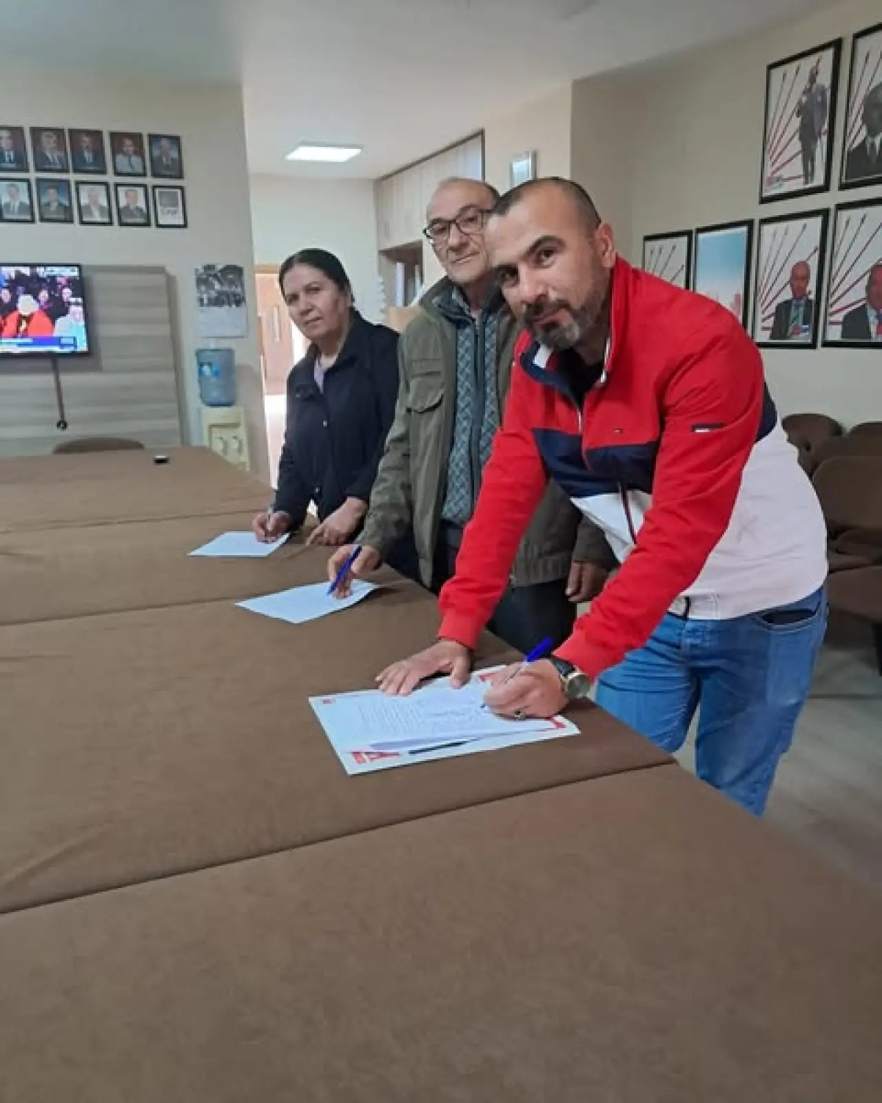 Merzifon’dan İmamoğlu’na Destek: “Bir İmzada Sen At!” 2