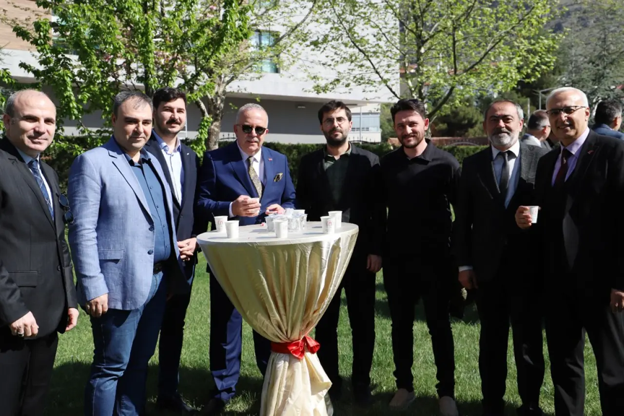 Amasya Üniversitesi Ailesi Bayramlaşma Töreninde Buluştu 3