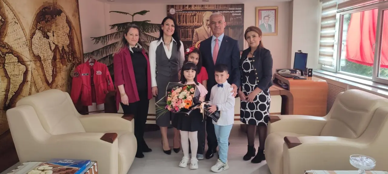 Miniklerden Kum Havuzu Talebi, Müdürden Anında Destek! 3