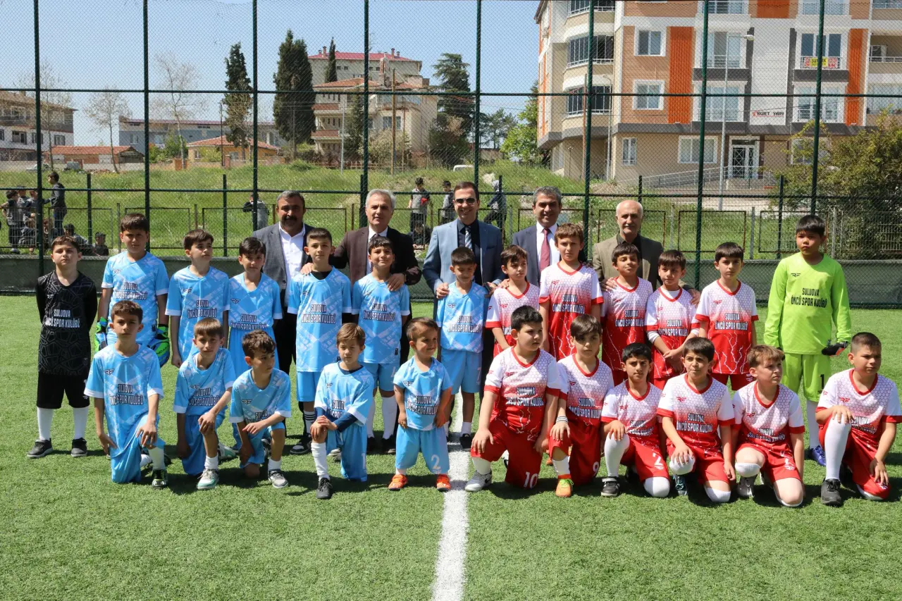 Suluova’da Geleceğin Şampiyonları Sahaya Çıktı 4