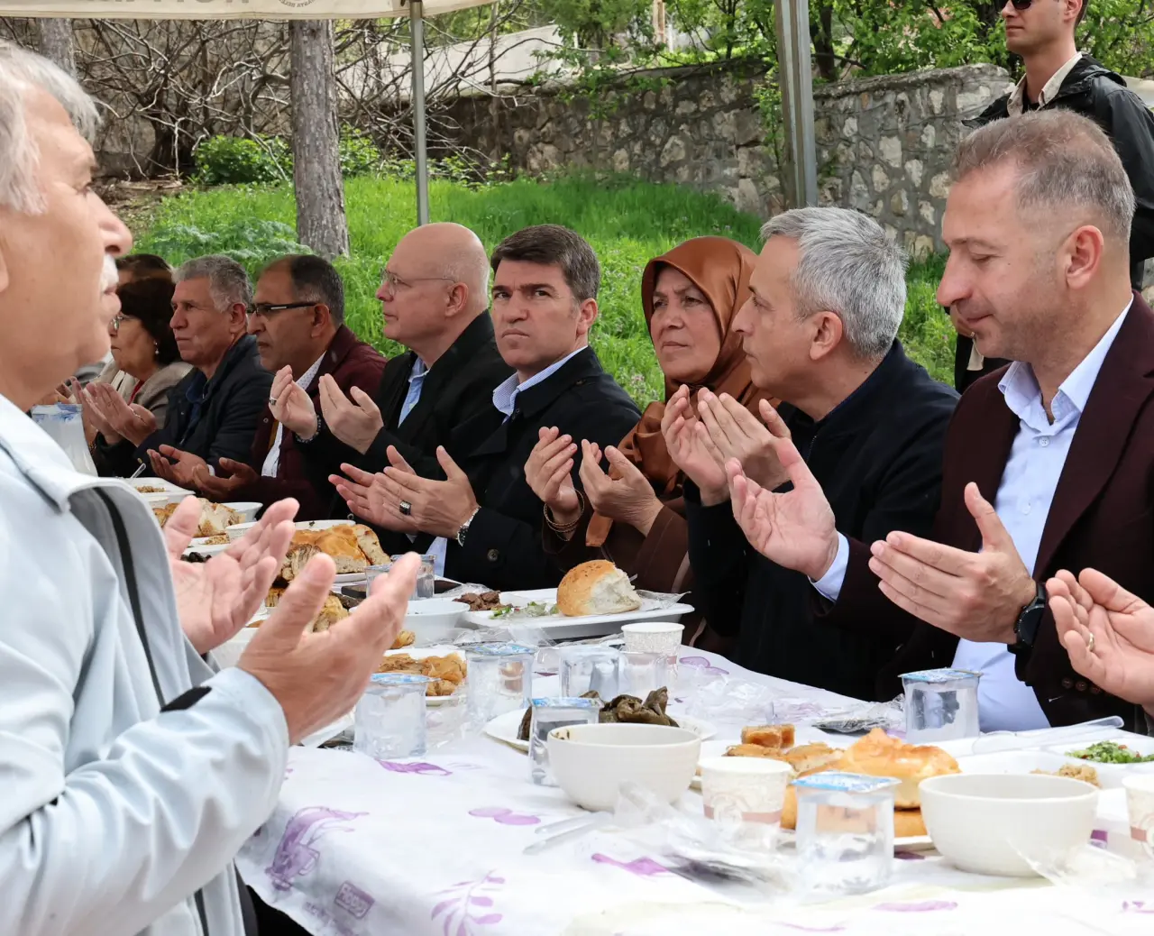 Amasya Valisi Önder Bakan Musaköy’de Vatandaşlarla Buluştu 2