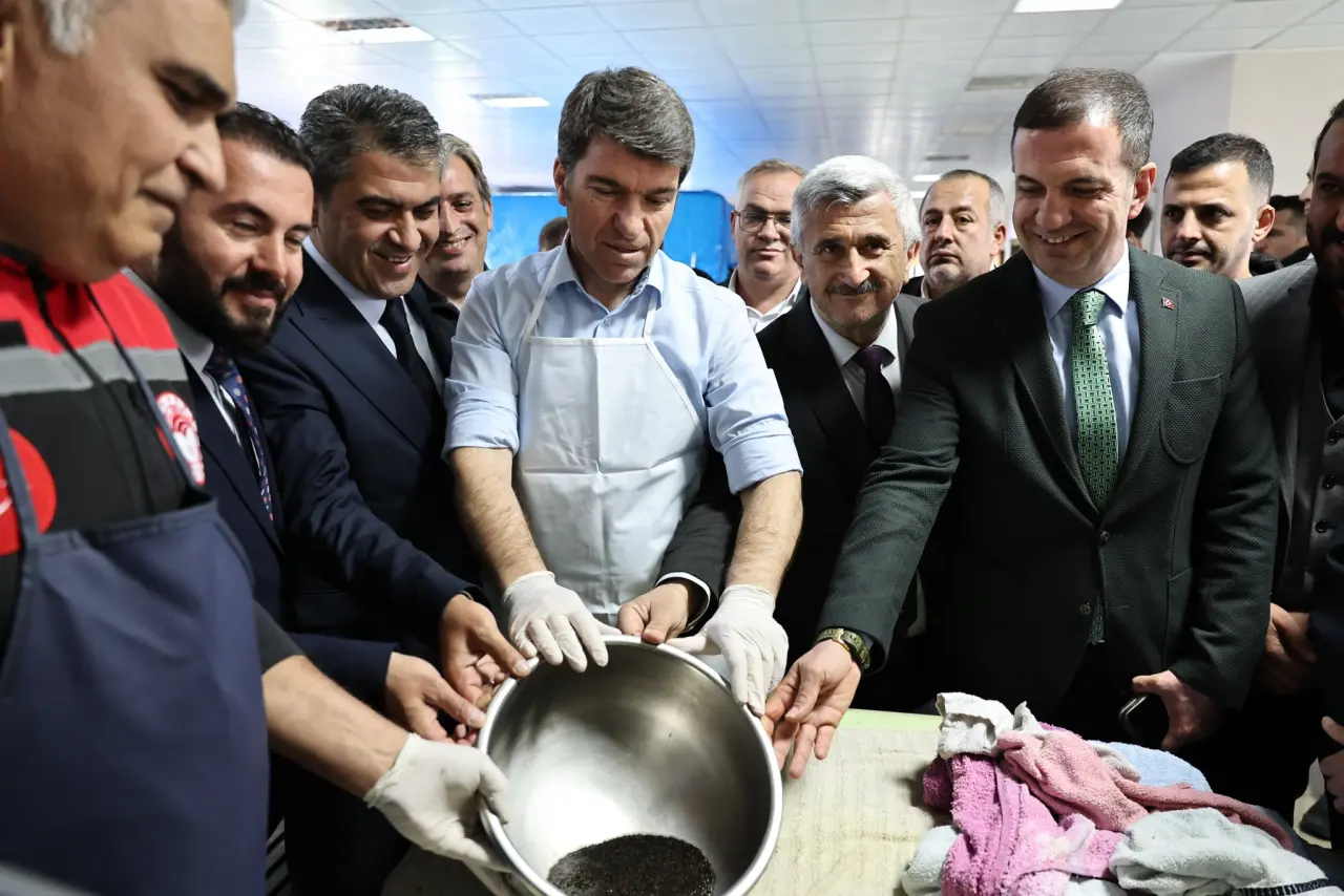 Amasya’da Karaca Mersin Balığı Sezonu Başladı! Yedikır’da İlk Sağım Gerçekleştirildi 2