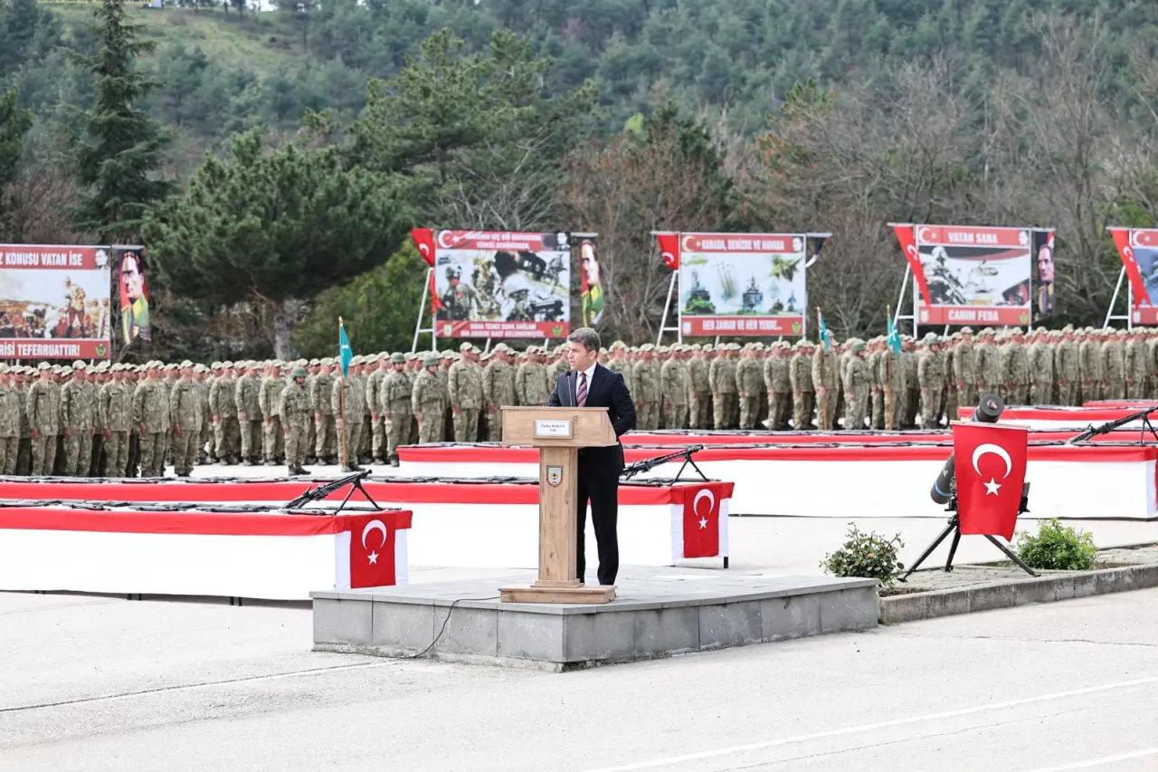 Amasya’da Mehmetçiklerin Antı Törenle Taçlandı 4