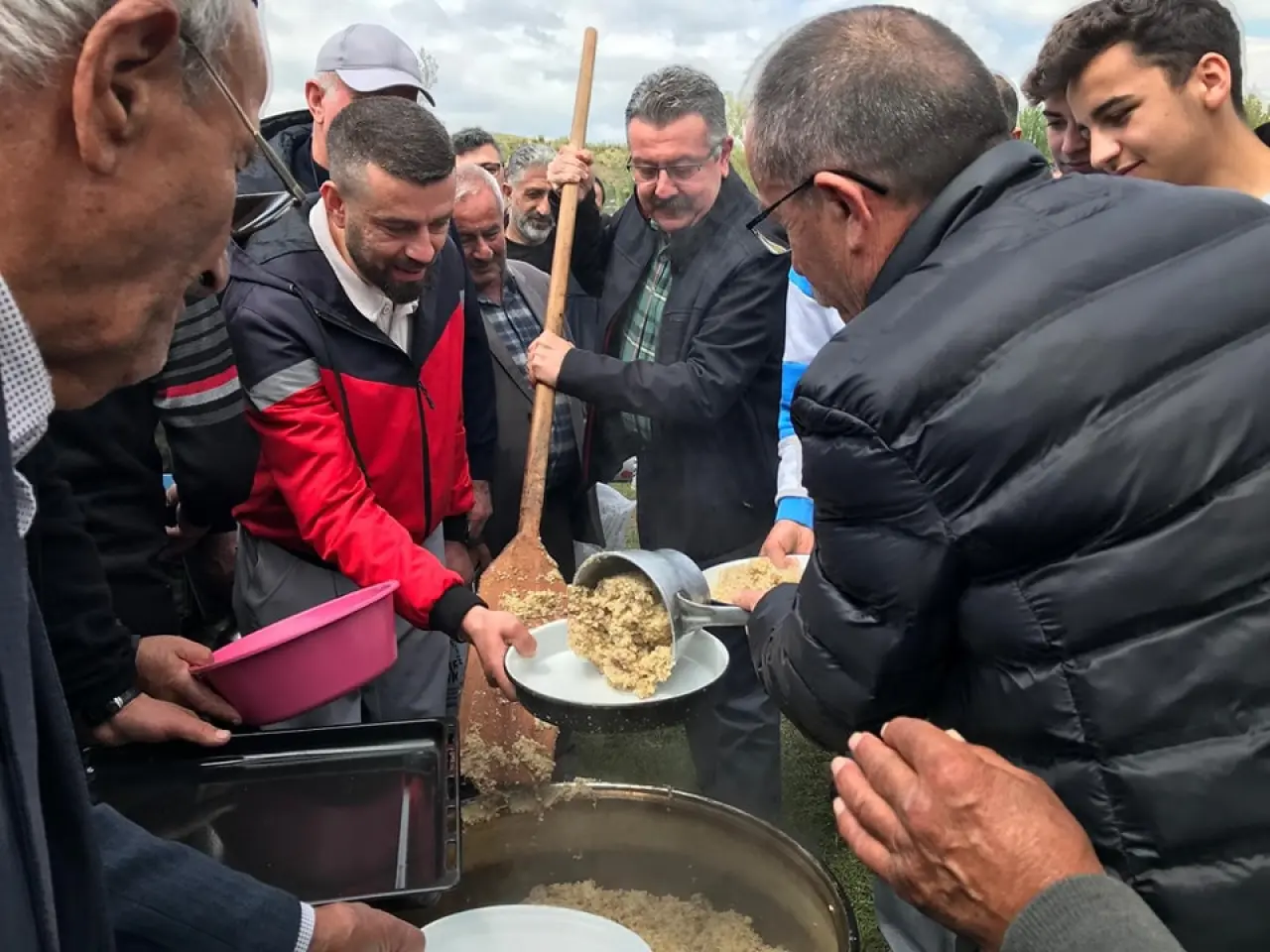 Çaybaşı'nda Gelenek Yaşatıldı: Kargı ve Caba Birlikteydi 5