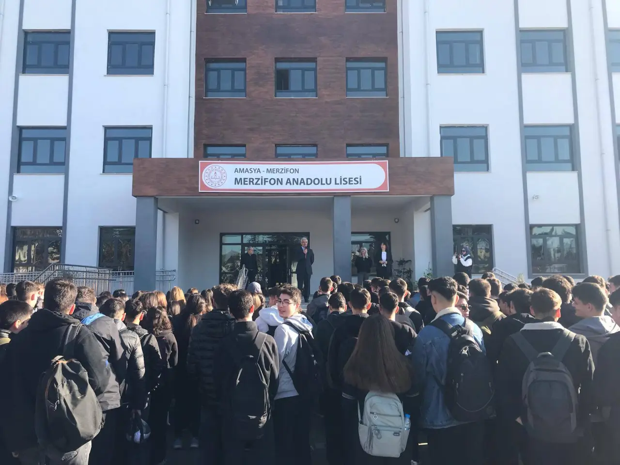 Merzifon Anadolu Lisesi’nde İlk Ders Zili Çaldı: Yeni Eğitim Yuvası Kapılarını Açtı 1
