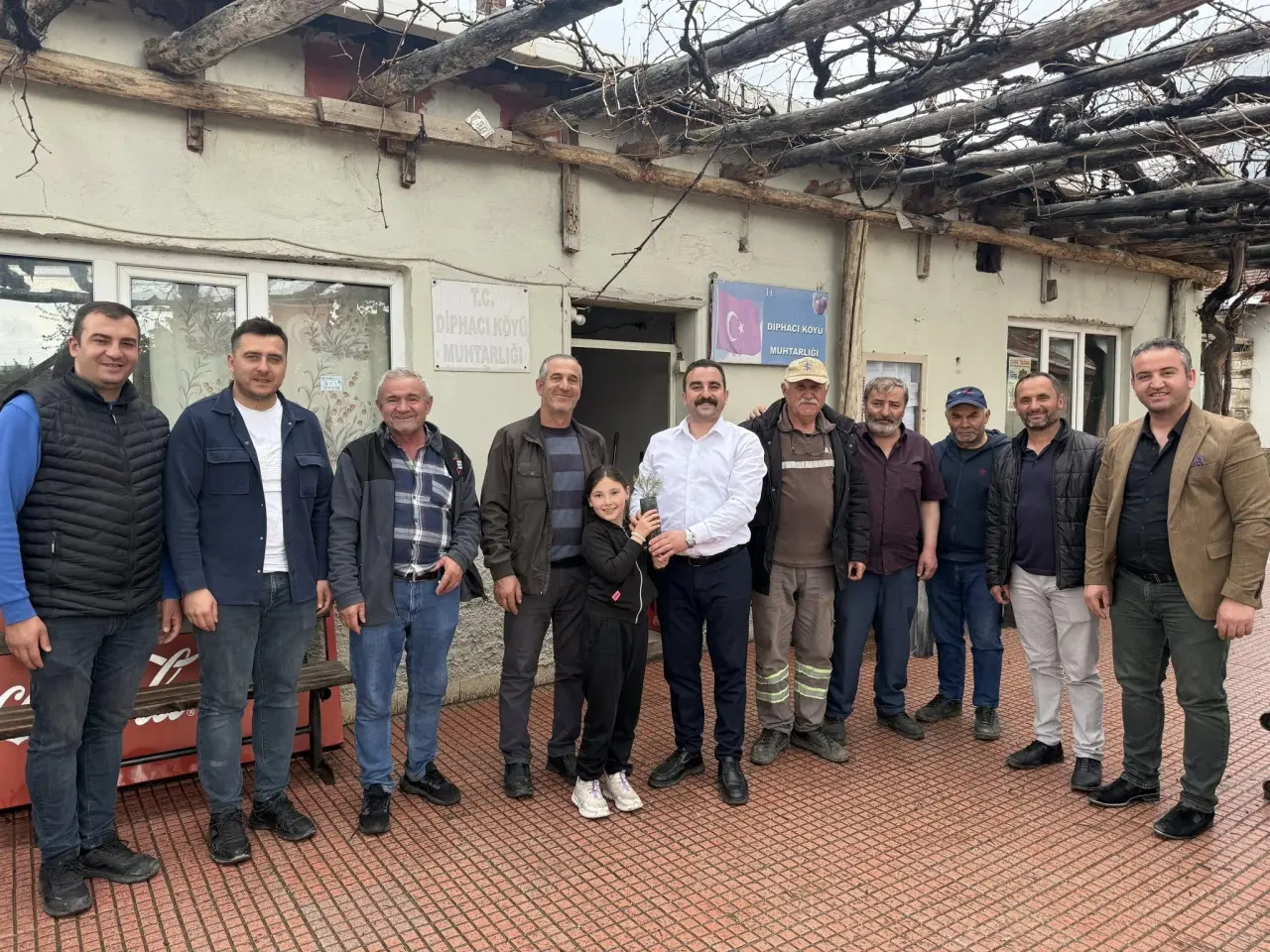 Merzifon Gençleri'nden Diphacı Köyüne Anlamlı Ziyaret: "70 Köye 70 Fidan" Projesi Sürüyor 1