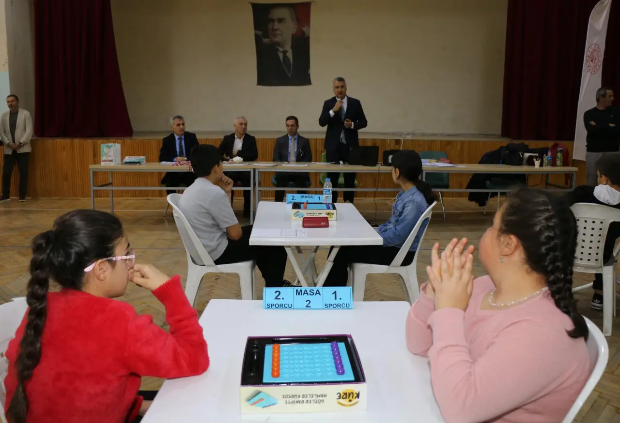 Suluova’da Zeka Dolu Rekabet: 7. Geleneksel Akıl ve Zeka Oyunları Turnuvası Coşkuyla Gerçekleşti 1
