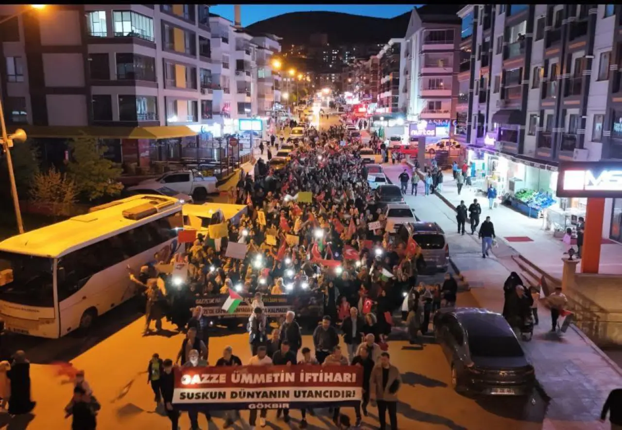 Amasya’da Binler Gazze İçin Yürüdü: “Zalimlere Karşı Öfkemizi Diri Tutmalıyız” 2