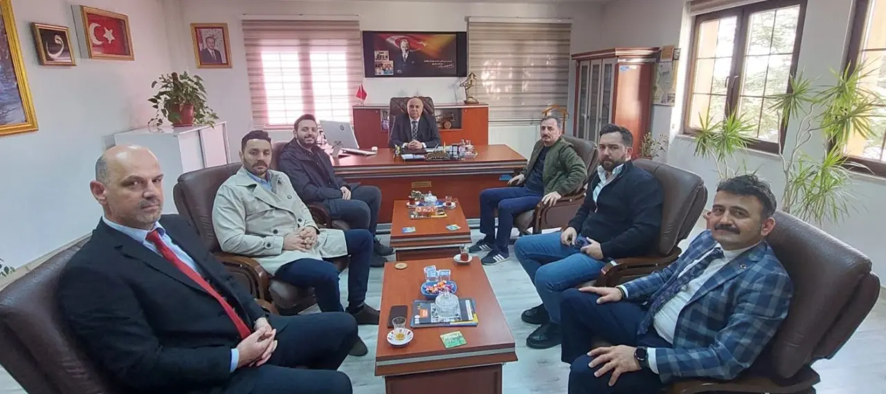 “Sen Mutlu Ol Yeter” Projesi Gümüşhacıköy'de Köy Çocuklarının Yüzünü Güldürdü 1