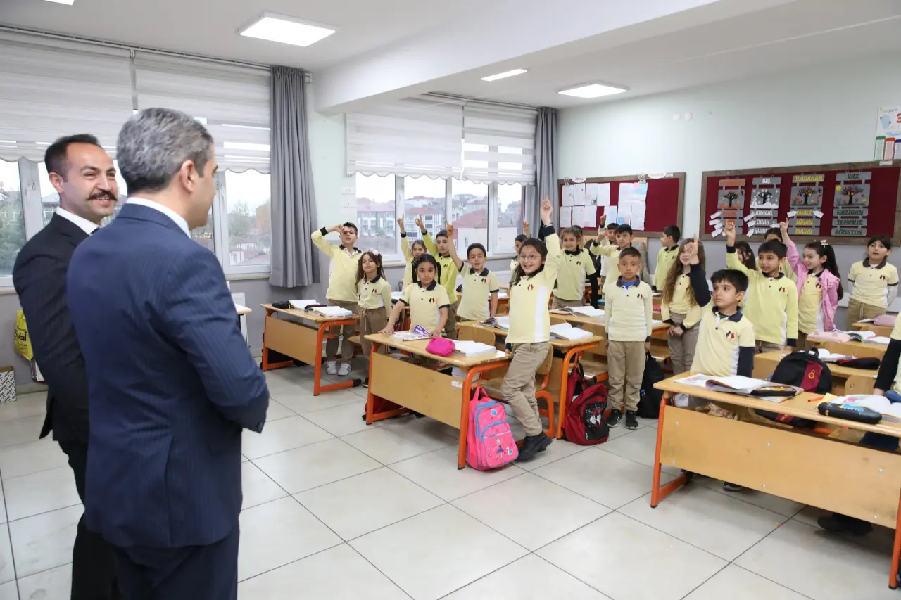 Suluova Belediye Başkanı, Çocuklara Belediyeciliği Anlattı 2