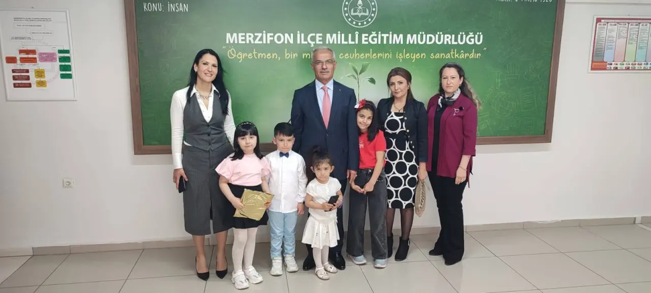 Miniklerden Kum Havuzu Talebi, Müdürden Anında Destek! 4