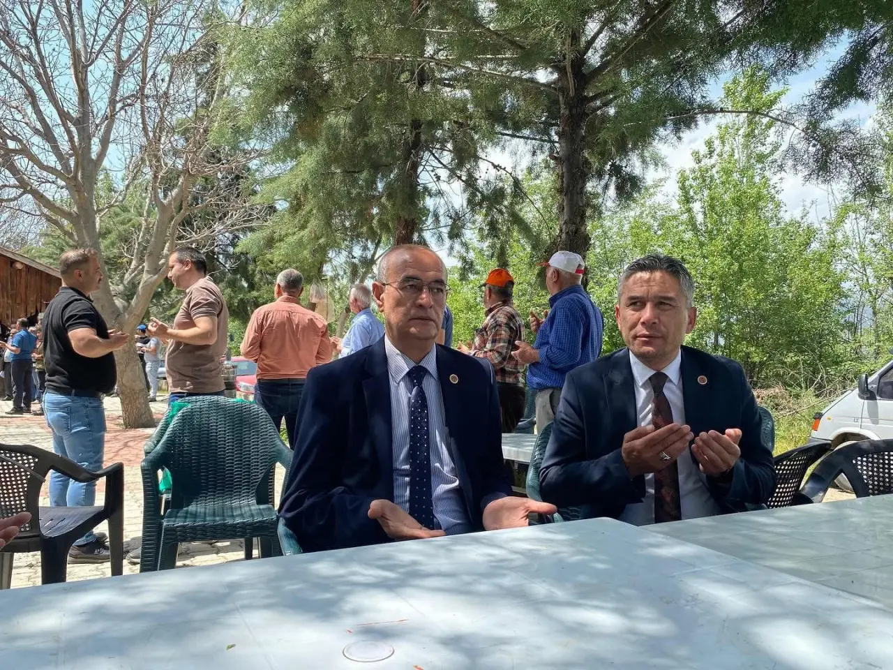 Amasya MHP'den Halkla Buluşma 5
