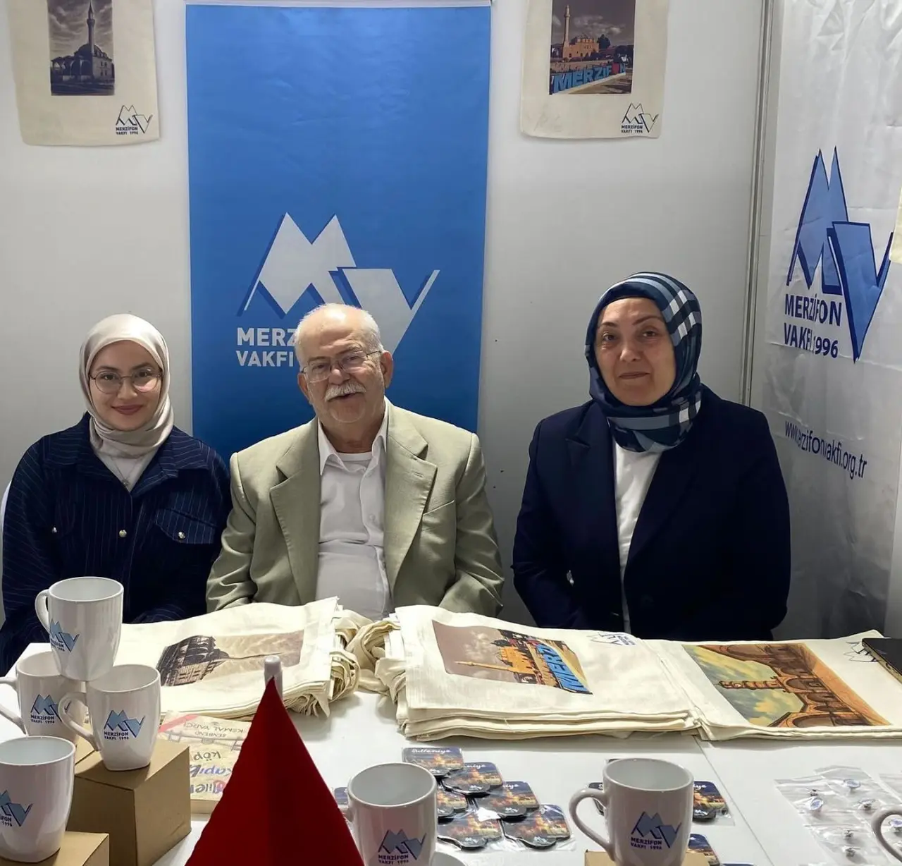 Merzifon Vakfı, 8. Merzifon Kitap Fuarı’nda Tanıtım Standıyla Yerini Aldı 4