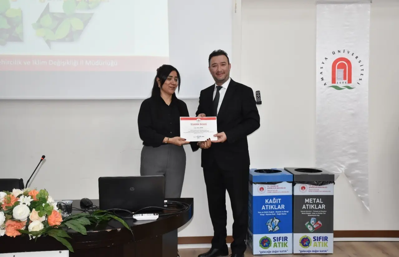 Amasya Üniversitesi’nde Sıfır Atık Farkındalık Eğitimi Düzenlendi 2
