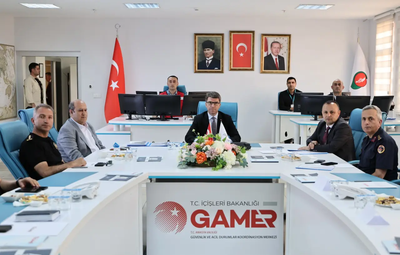 Amasya’da GAMER Toplantısı Gerçekleştirildi: Güvenlik ve Acil Durumlar Masaya Yatırıldı 2
