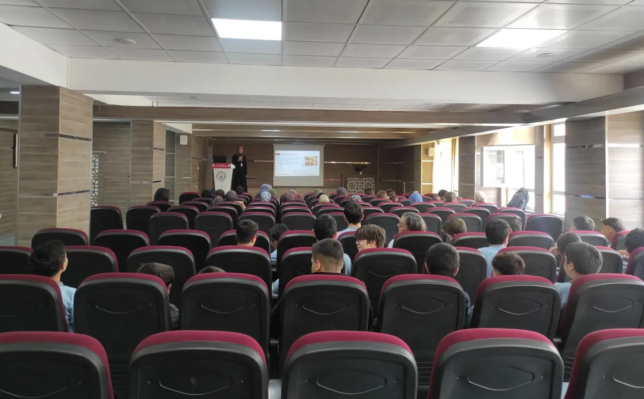 Amasya’da Öğrencilere Sağlıklı Yaşam Eğitimi Verildi 2
