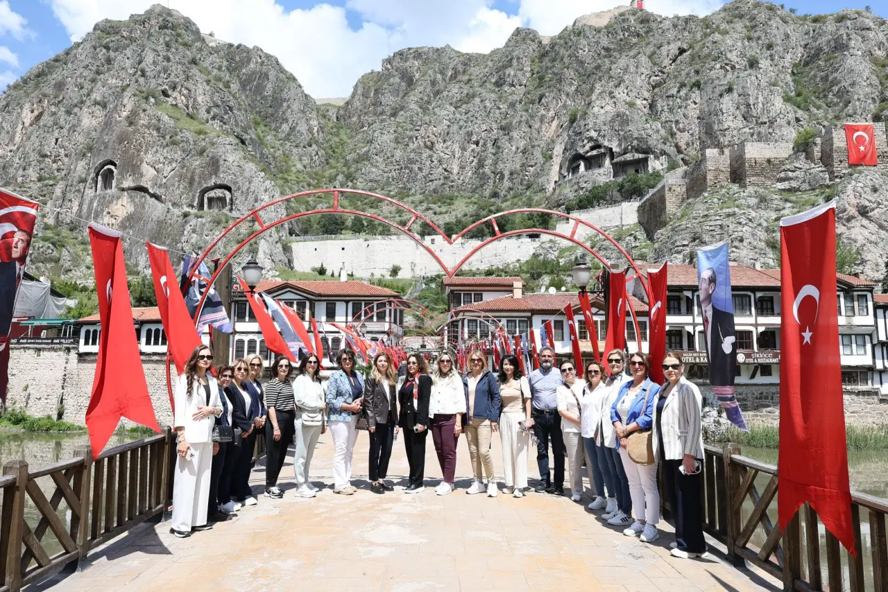 Amasya Belediyesi’nden CHP’li Misafirlere Özel Tanıtım Programı 4