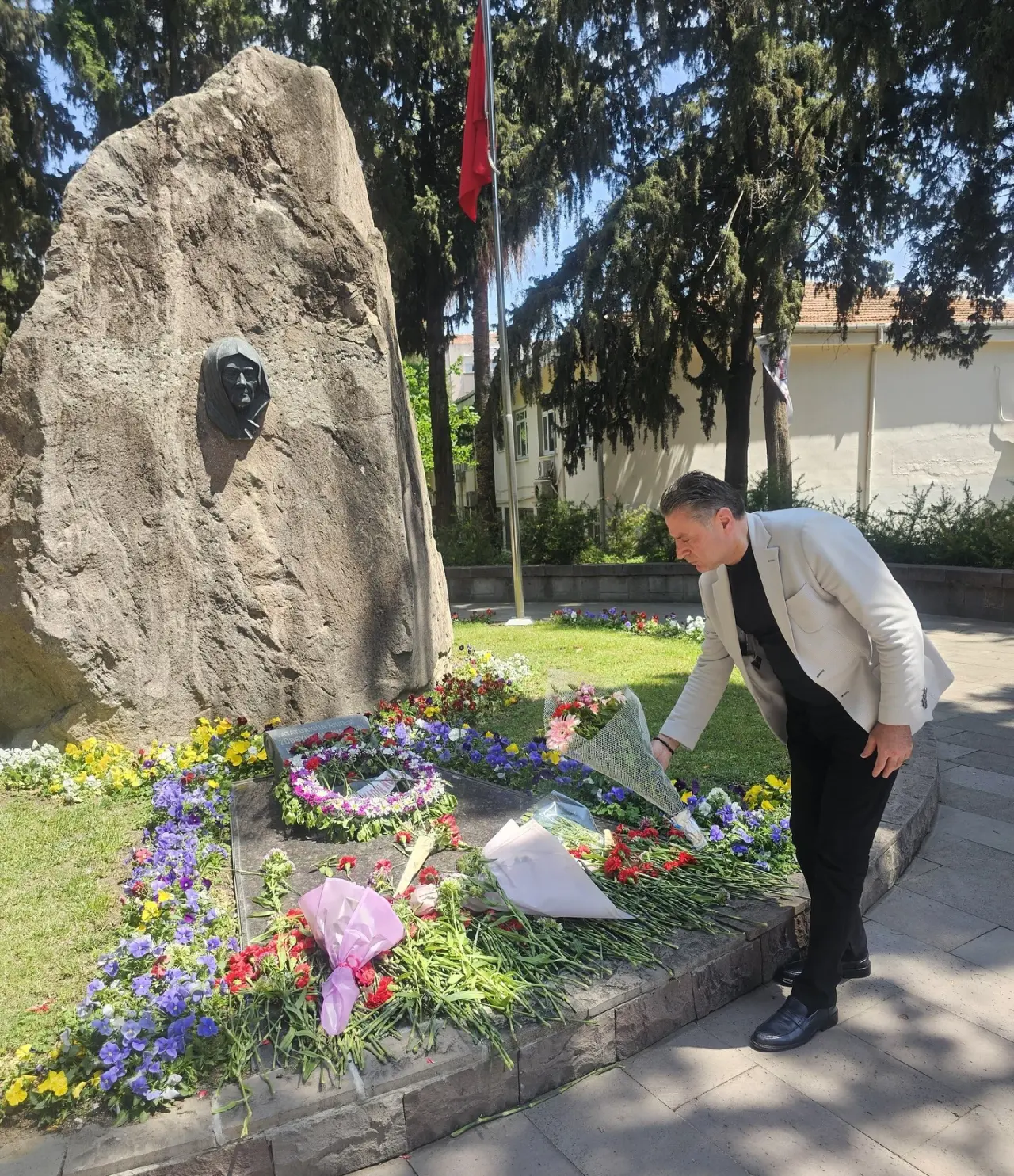 Milletvekili Reşat Karagöz İzmir'de Hemşerileriyle Buluştu, Zübeyde Hanım’ı Andı 3