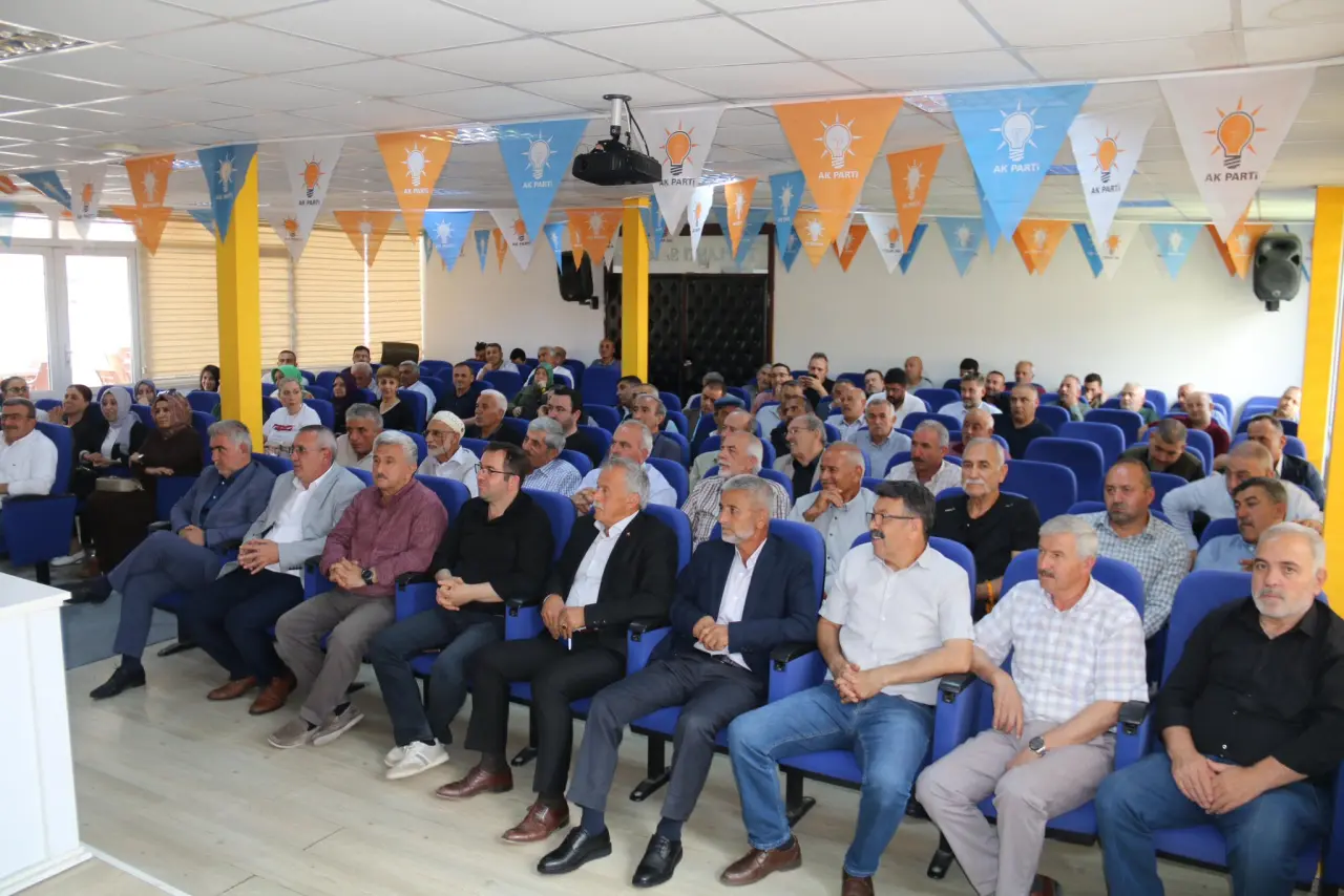 AK Parti Amasya Teşkilatı’ndan Yerel Vizyon Toplantısı 4