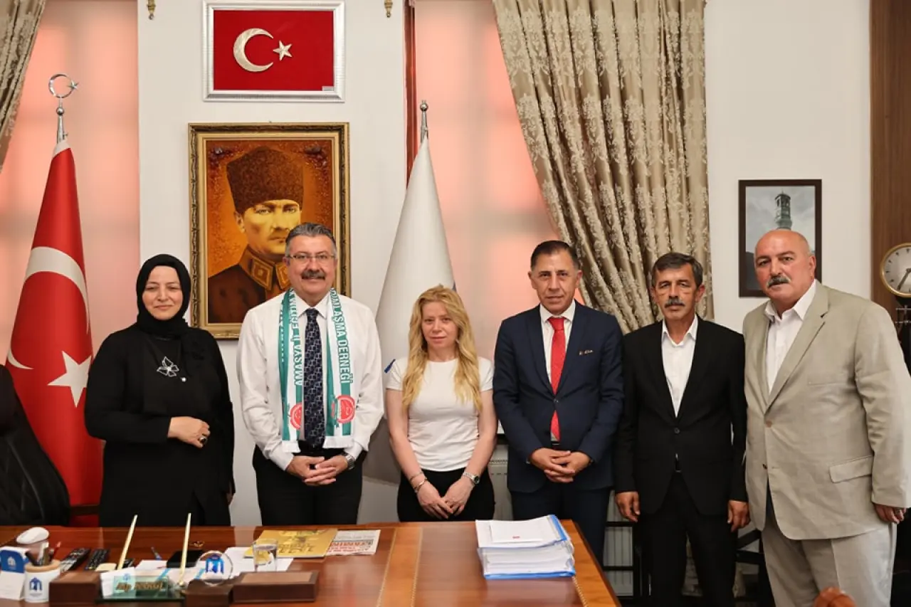Başkan Alp Kargı, Belediyede Konuklarını Ağırlamaya Devam Ediyor 2