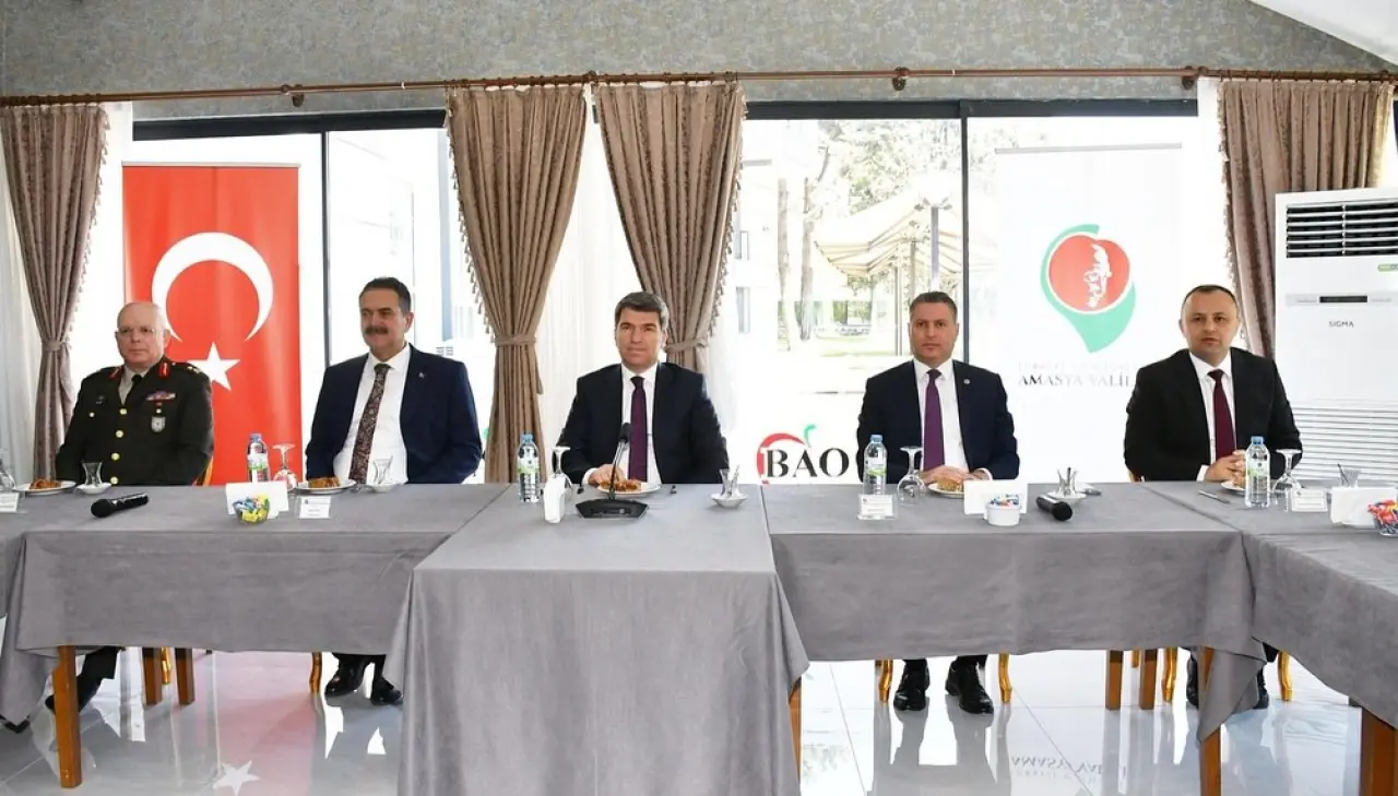 Amasya Protokolü Bayramlaşma Programında Buluştu 1