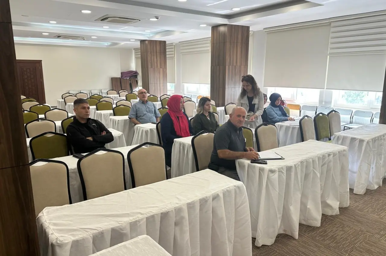 Amasya İl Özel İdaresi'nde “Bağımlılıkla Mücadele” Eğitimi Gerçekleştirildi 2