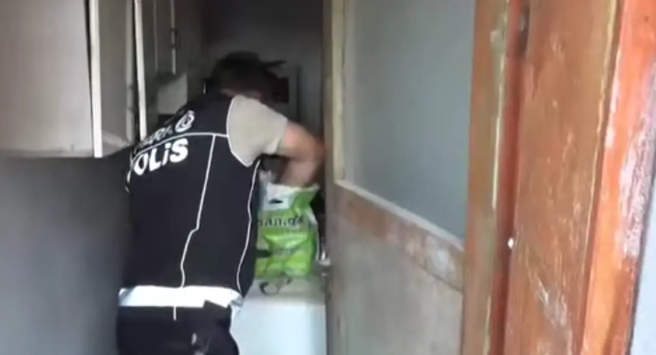 Amasya İl Emniyet Müdürlüğü’nden Uyuşturucu Operasyonu: 13 Şüpheli Tutuklandı! 7