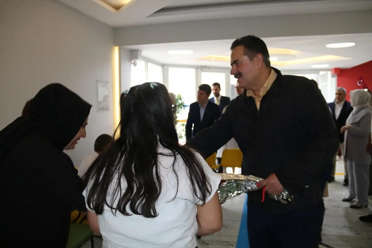 Amasya Protokolünden Merzifon Huzurevi’ne Bayram Ziyareti 3