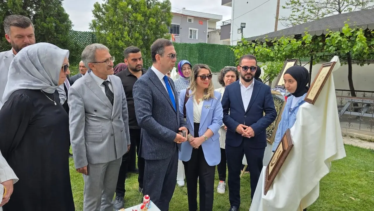 Suluova’da Genç Yeteneklerden El Sanatları Sergisi! 3