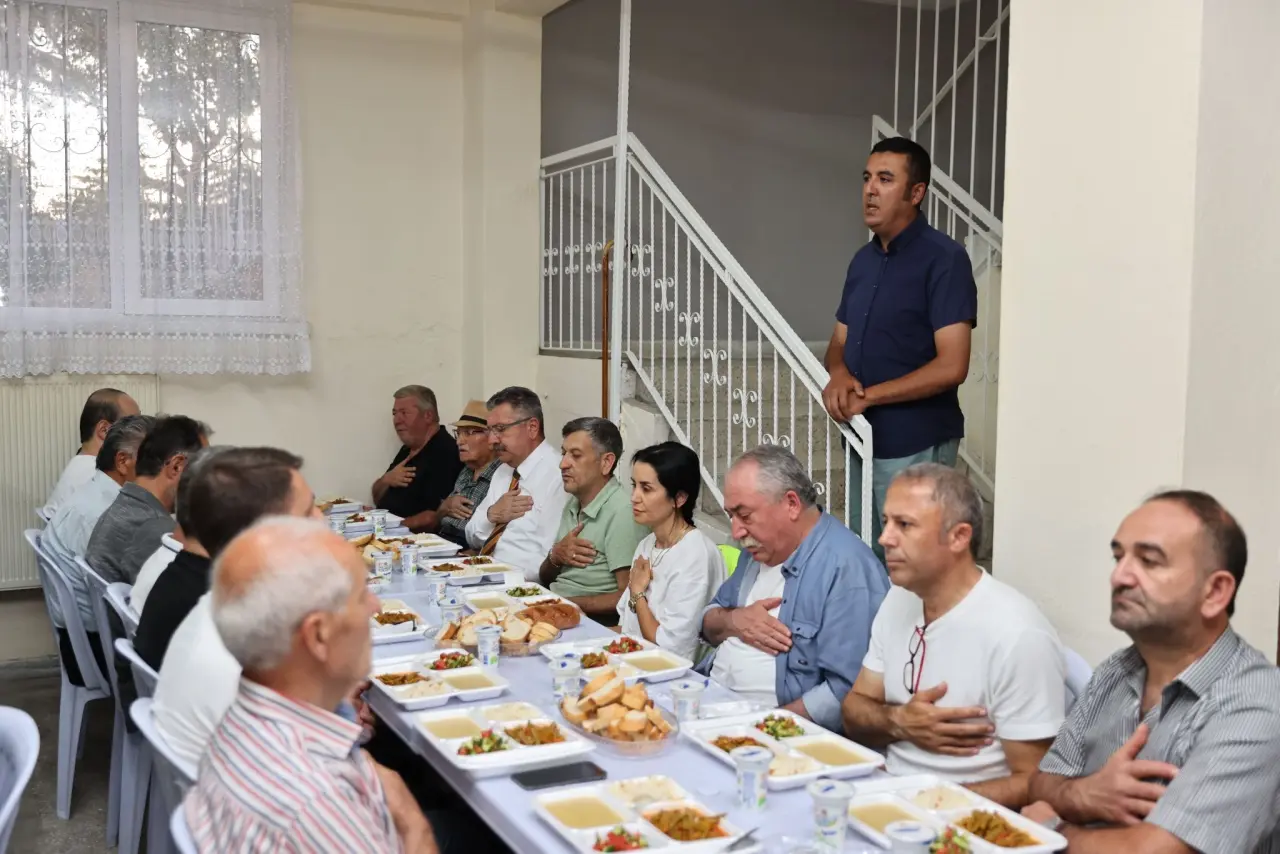 Merzifon’da Muharrem Ayı İftarı Piri Baba Cemevi’nde Gerçekleşti 2