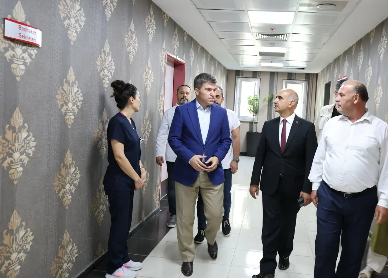 Vali Önder Bakan’dan Ağız ve Diş Sağlığı Merkezi’ne Ziyaret 3