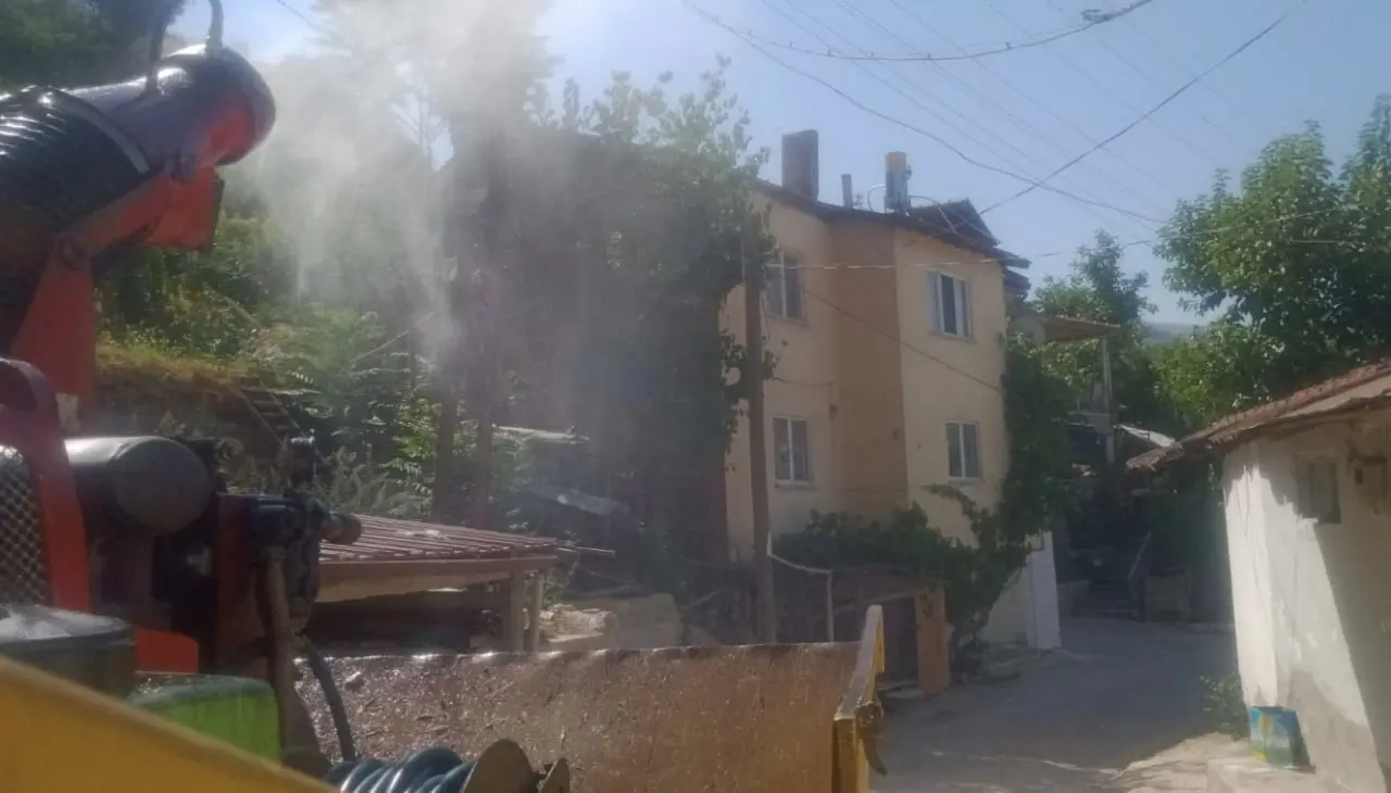 Amasya’da Yaz Temizliği: Hedef Sinek Yuvaları 5