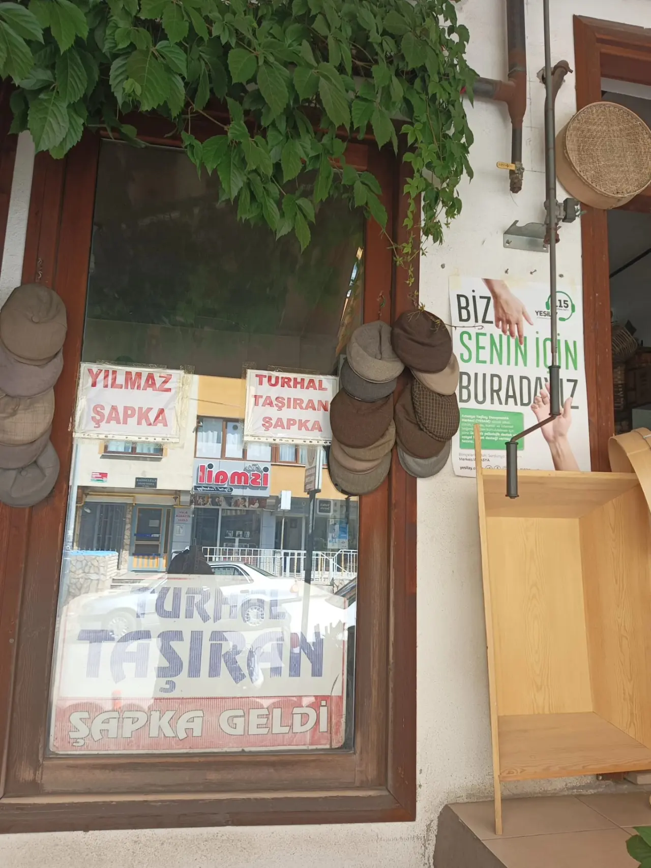 YEDAM’dan Esnafa Bilgilendirme Ziyareti: Mahallelerde Bağımlılıkla Mücadele Anlatıldı 4