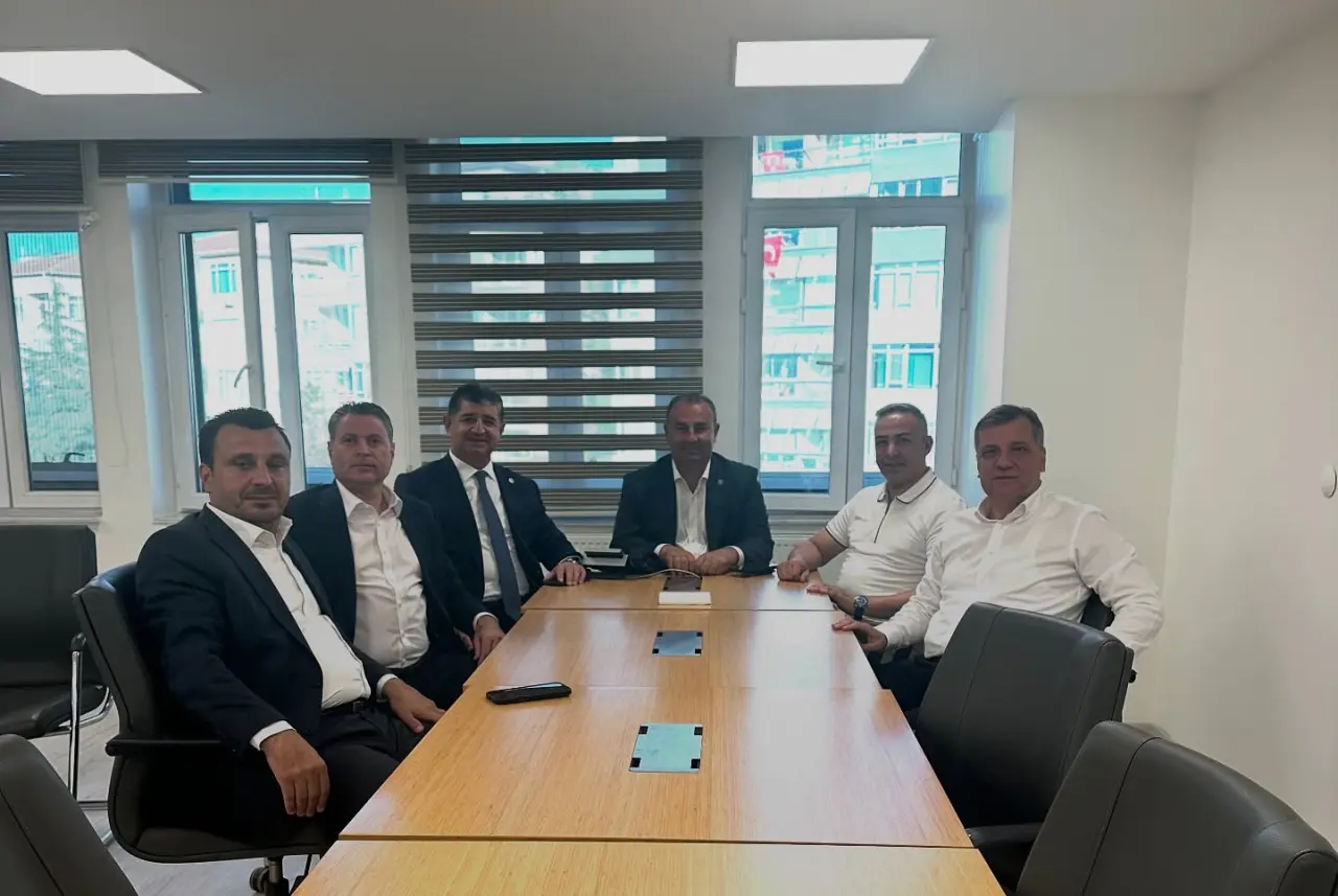 CHP’li Reşat Karagöz: “Halkın İktidarı Geliyor, Güzel Günler Çok Yakın” 2
