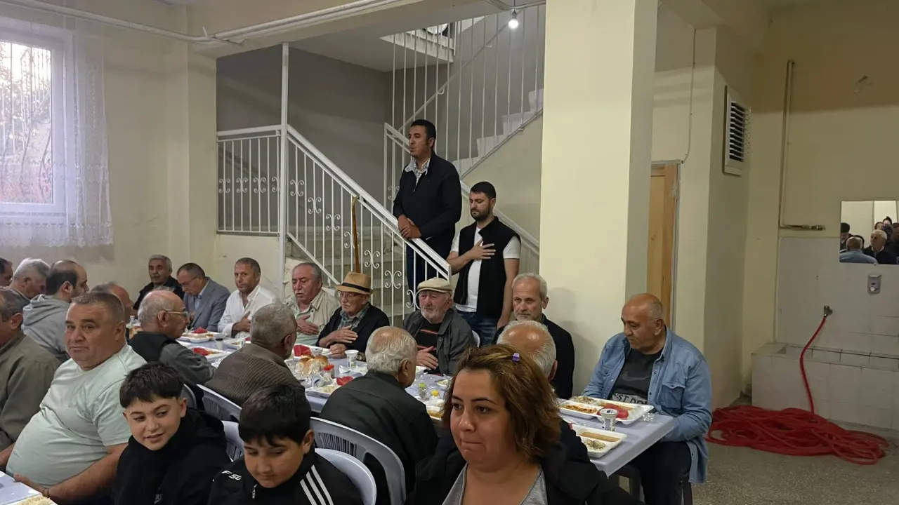CHP Merzifon Gençlik Kolları’ndan Muharrem Sofrası 3