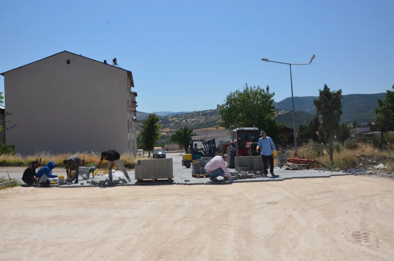 Göynücek’te Taş Gibi Hizmet: Yollar Yenileniyor! 5