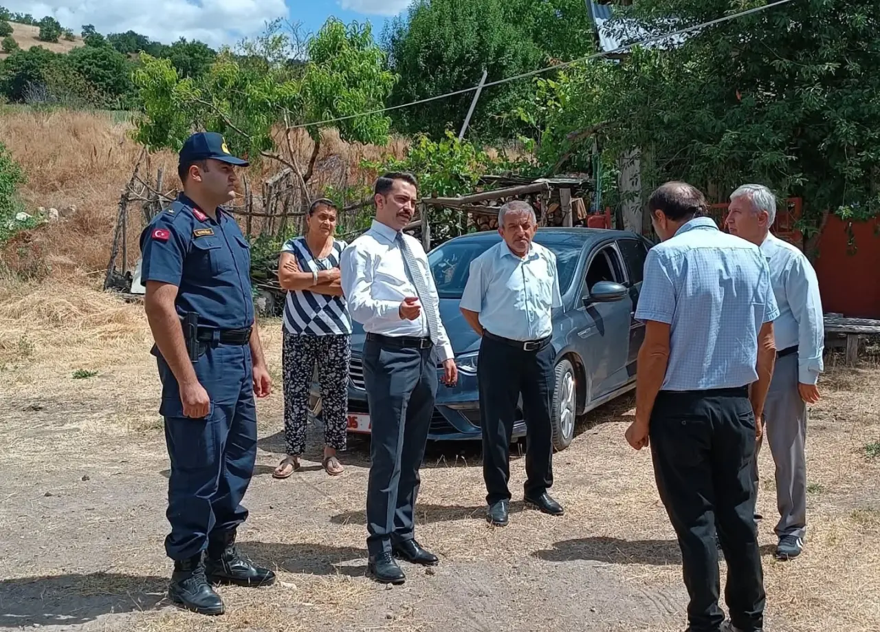 Kaymakam Demirgül Sahada, Talepler Yerinde Dinlendi 2