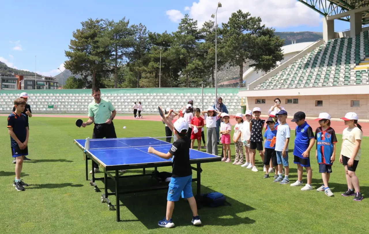GSB Spor Okulları Amasya’da Coşkuyla Açıldı: 1815 Öğrenci 19 Branşta Sporla Buluşuyor 2