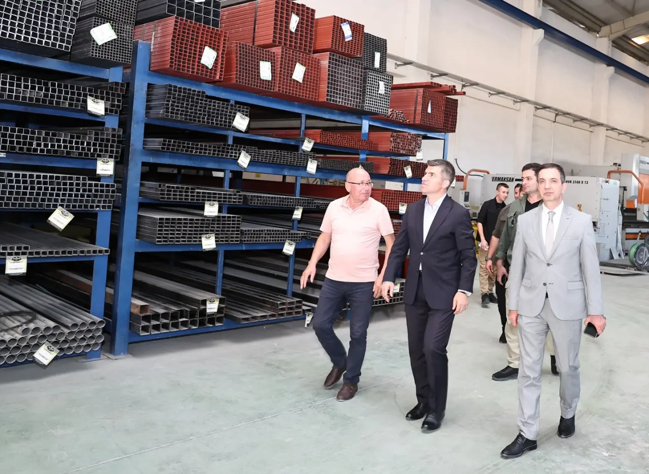 Vali Önder Bakan’dan Suluova’da Sanayi Ziyareti: Sercan Güner A.Ş.’ye İnceleme 1