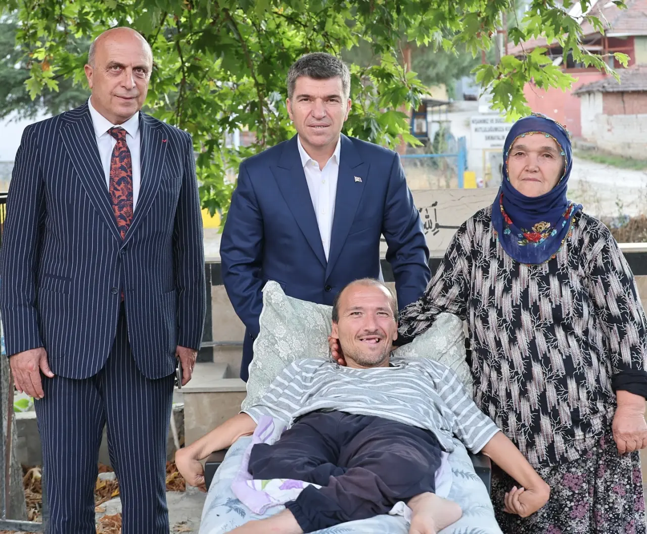 Vali Önder Bakan’dan Taşova Köylerine Ziyaret: Vatandaşlarla Birebir Görüştü 3