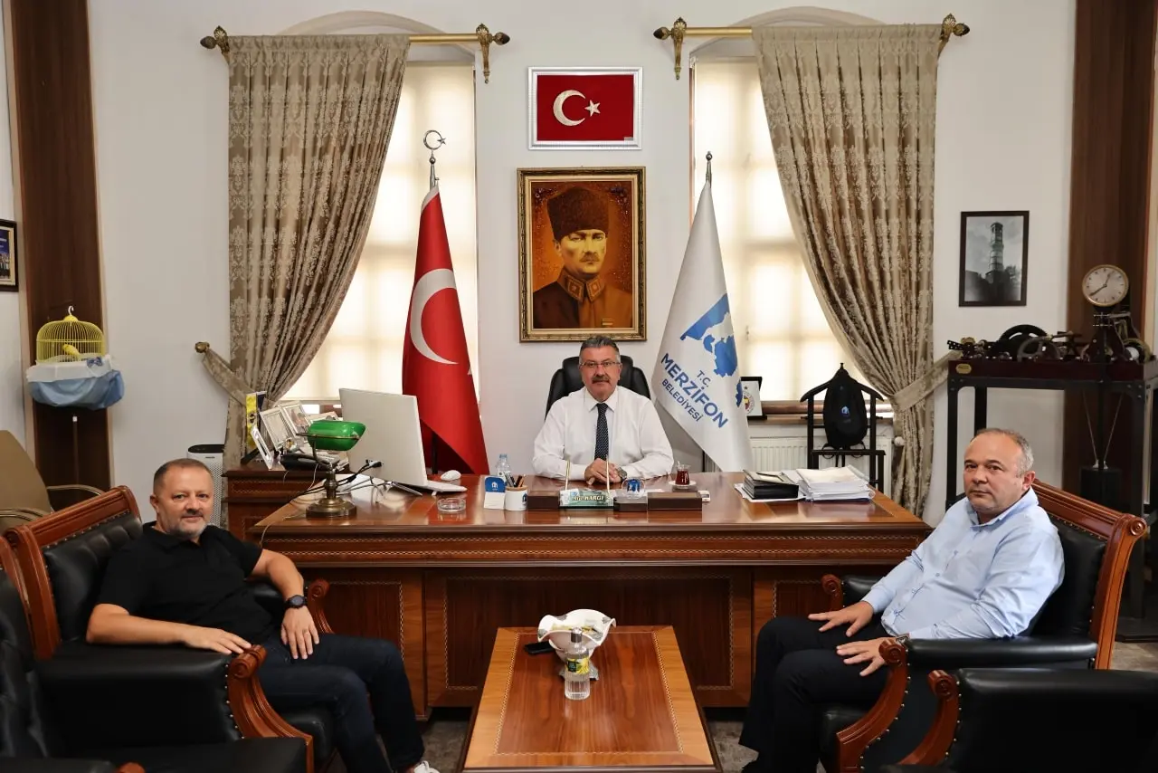 Merzifon Belediye Başkanı Alp Kargı: Belediyemizde Yoğun Ziyaret Trafiği 3