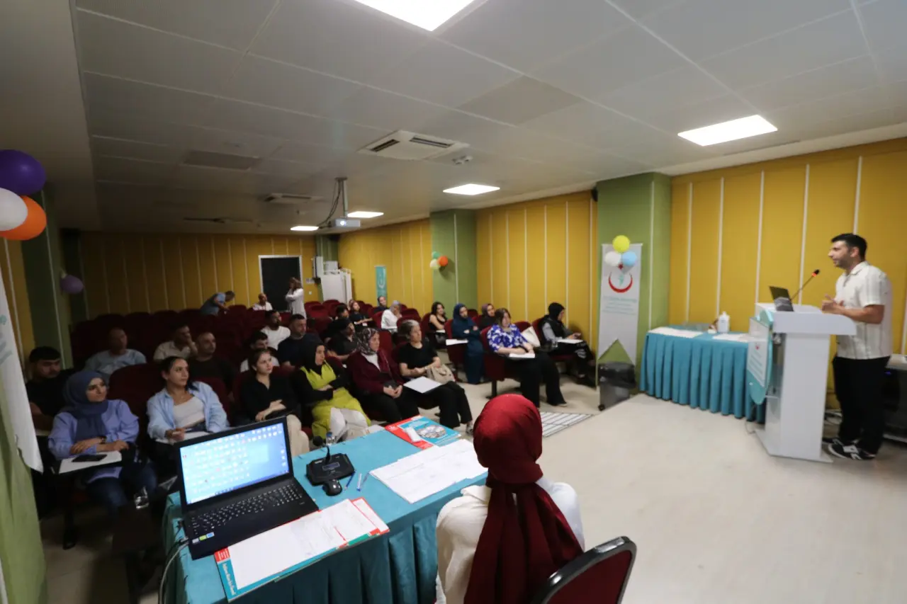 Amasya SSEAH’ta Yeni Personellere Oryantasyon ve İş Sağlığı Güvenliği Eğitimi 3