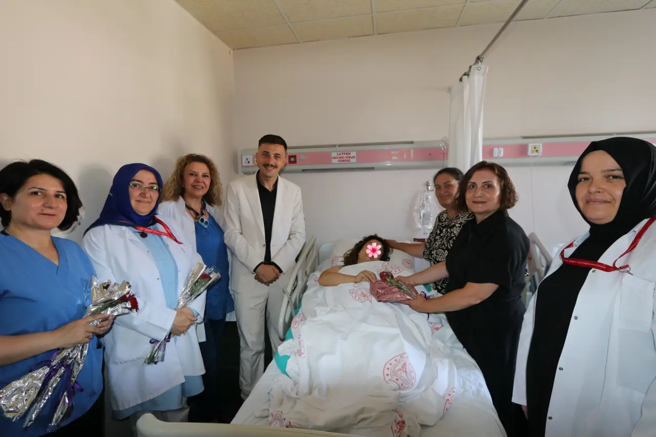 Dünya Emzirme Günü’nde Annelere Anlamlı Ziyaret 3