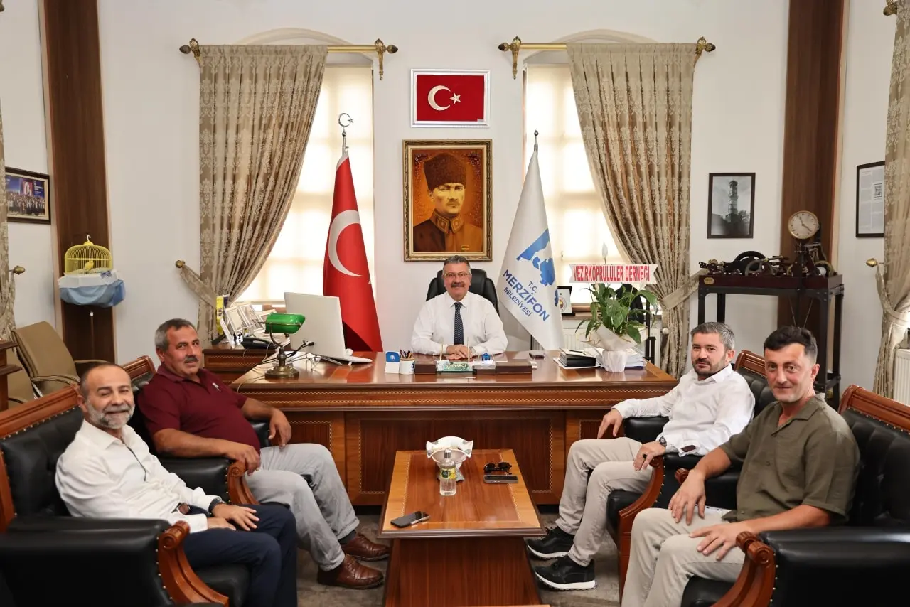 Merzifon Belediye Başkanı Alp Kargı: Belediyemizde Yoğun Ziyaret Trafiği 1