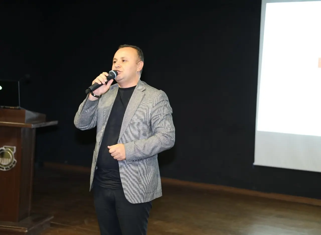 Amasya’da Sürdürülebilir Ulaşım Deneyimleri Konferansı Gerçekleştirildi 3