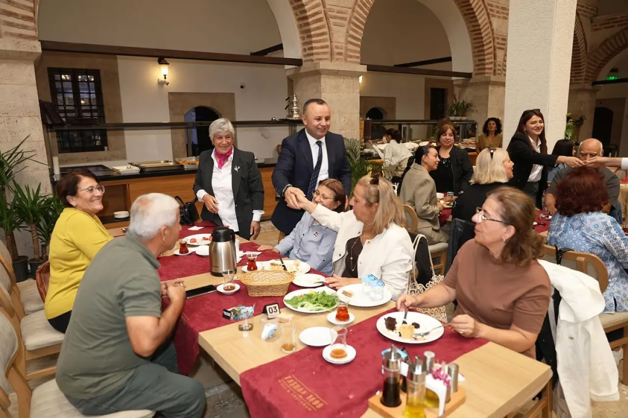 Başkan Sevindi Çağdaş Yaşam Derneği’nde 2